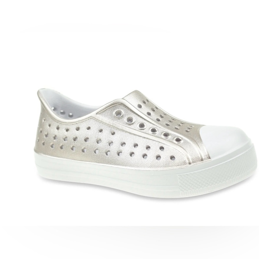 Wonder Nation Girls Gold Water Shoes! NWT! Size 7-8‎